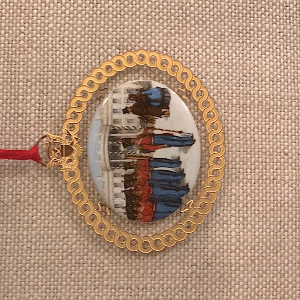 1994 WHITE HOUSE Collectors Ornament